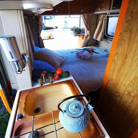 Розкішний намет Rent A Blueclassics 's Campervan Combi J9 En Algarve Au Portugal