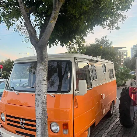 Rent A J9 Camper Van With Blue Classics * פורטימאו