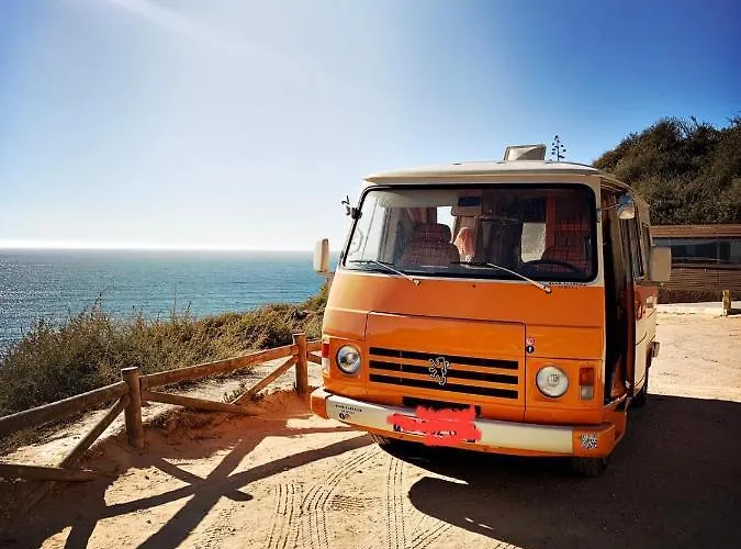 Роскошный шатер Rent A Blueclassics 's Campervan Combi J9 En Algarve Au Portugal