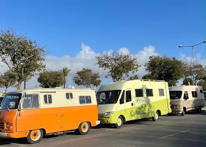 Rent A Blueclassics 's Campervan Combi J9 En Algarve Au Portugal